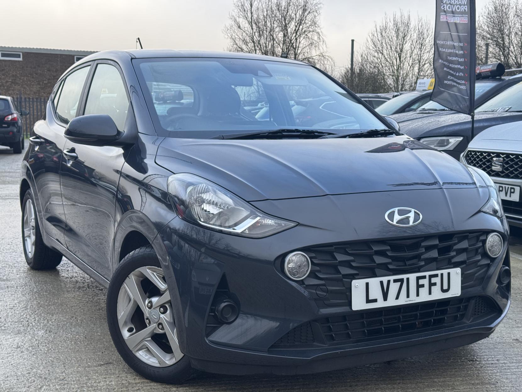 Hyundai i10 1.0 SE Connect Hatchback 5dr Petrol Auto Euro 6 (s/s) (67 ps)