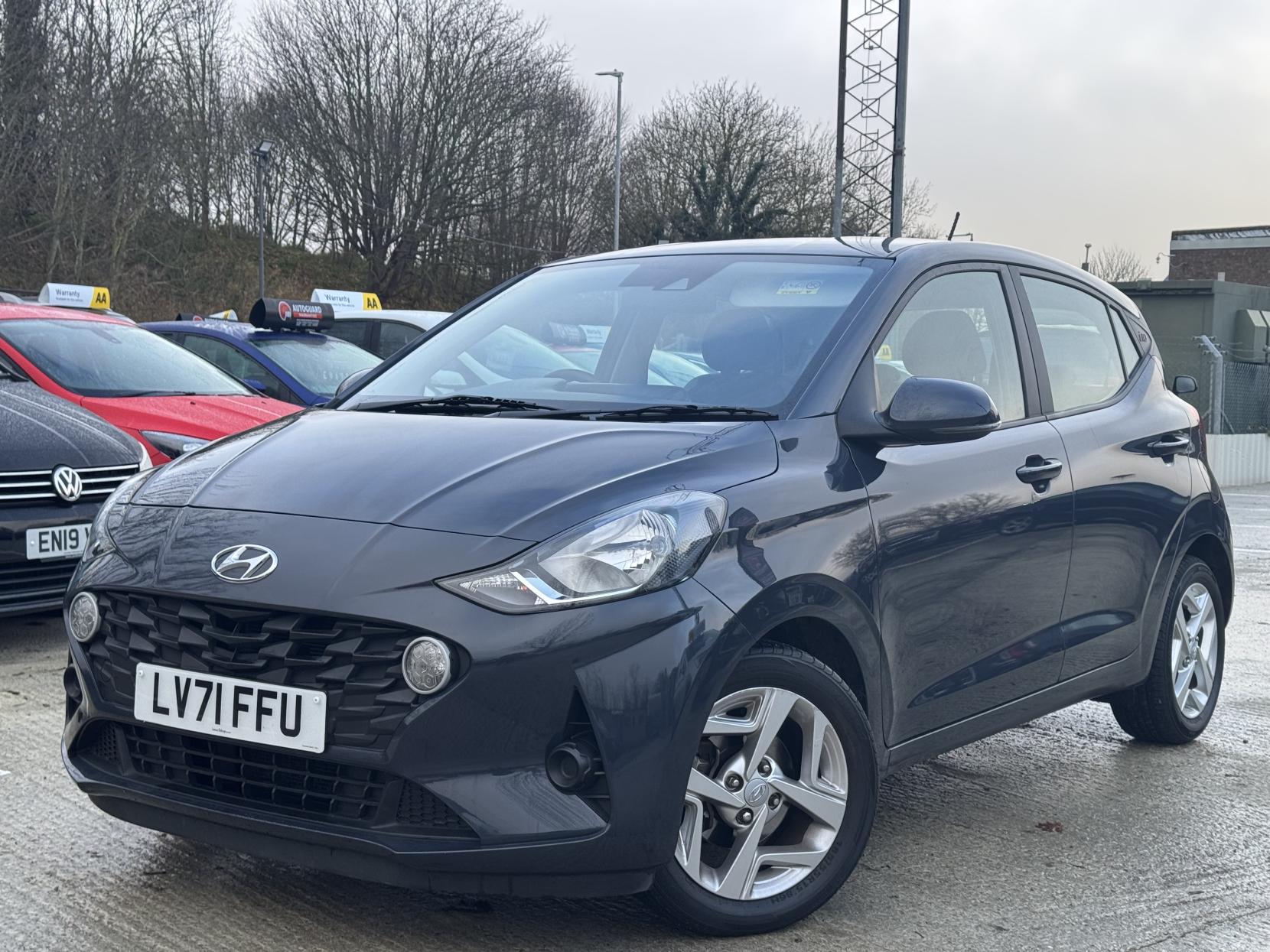 Hyundai i10 1.0 SE Connect Hatchback 5dr Petrol Auto Euro 6 (s/s) (67 ps)