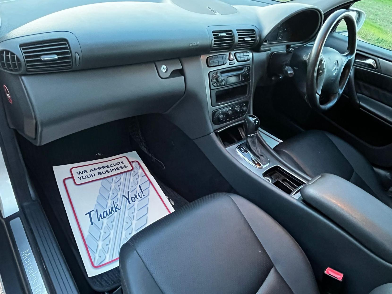 Mercedes-Benz C Class 2.6 C240 Avantgarde SE Saloon 4dr Petrol Automatic (256 g/km, 170 bhp)