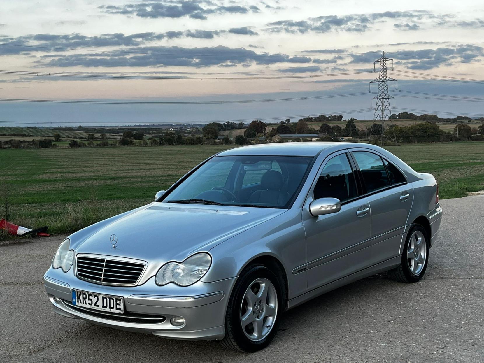 Mercedes-Benz C Class 2.6 C240 Avantgarde SE Saloon 4dr Petrol Automatic (256 g/km, 170 bhp)