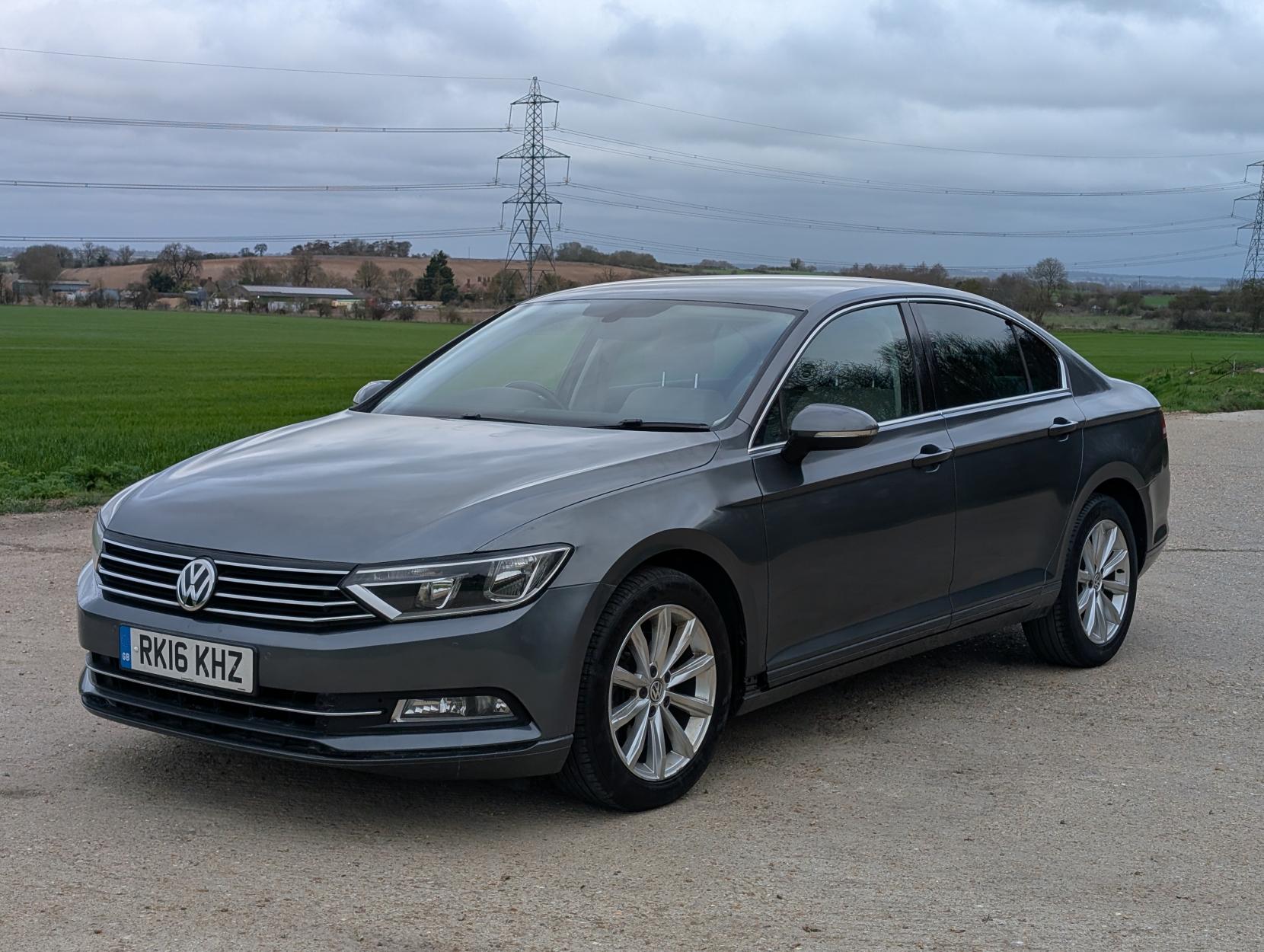 Volkswagen Passat 2.0 TDI BlueMotion Tech SE Business Saloon 4dr Diesel DSG Euro 6 (s/s) (150 ps)
