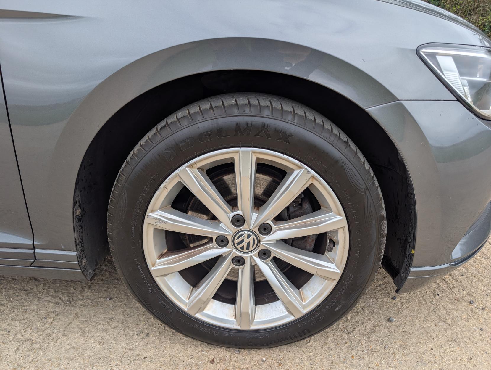 Volkswagen Passat 2.0 TDI BlueMotion Tech SE Business Saloon 4dr Diesel DSG Euro 6 (s/s) (150 ps)