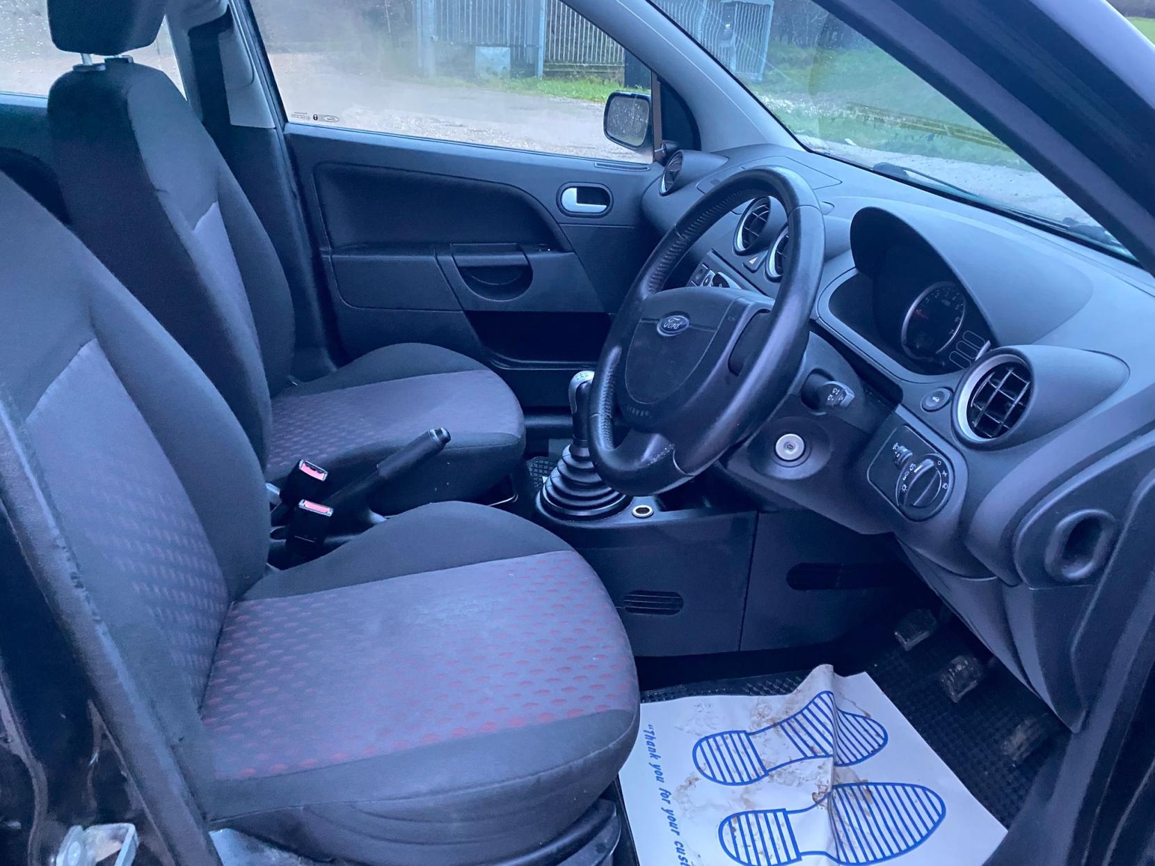 Ford Fiesta 1.4 Zetec Climate Hatchback 5dr Petrol Manual (154 g/km, 79 bhp)