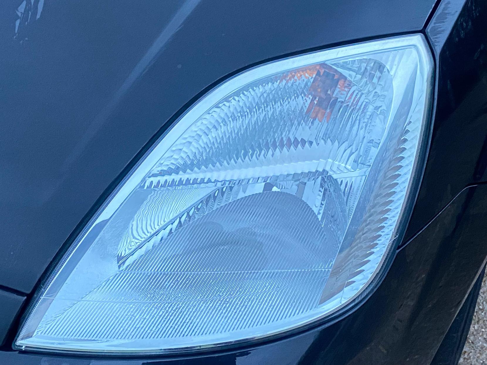 Ford Fiesta 1.4 Zetec Climate Hatchback 5dr Petrol Manual (154 g/km, 79 bhp)