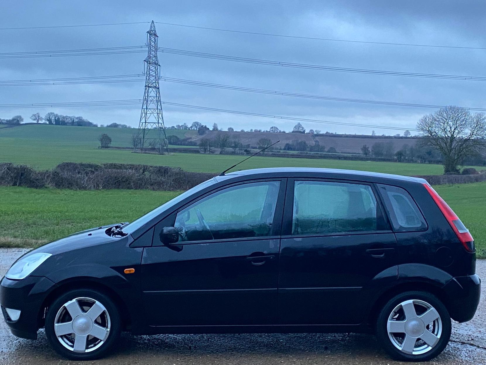 Ford Fiesta 1.4 Zetec Climate Hatchback 5dr Petrol Manual (154 g/km, 79 bhp)