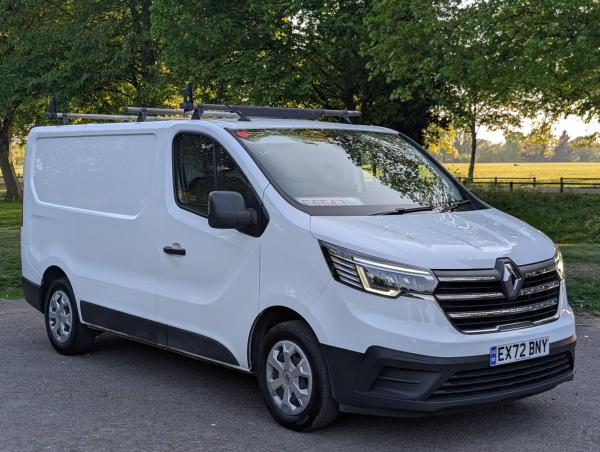 Renault Trafic 2.0 dCi Blue 28 Business+ Panel Van 5dr Diesel Manual SWB Euro 6 (s/s) (130 ps)