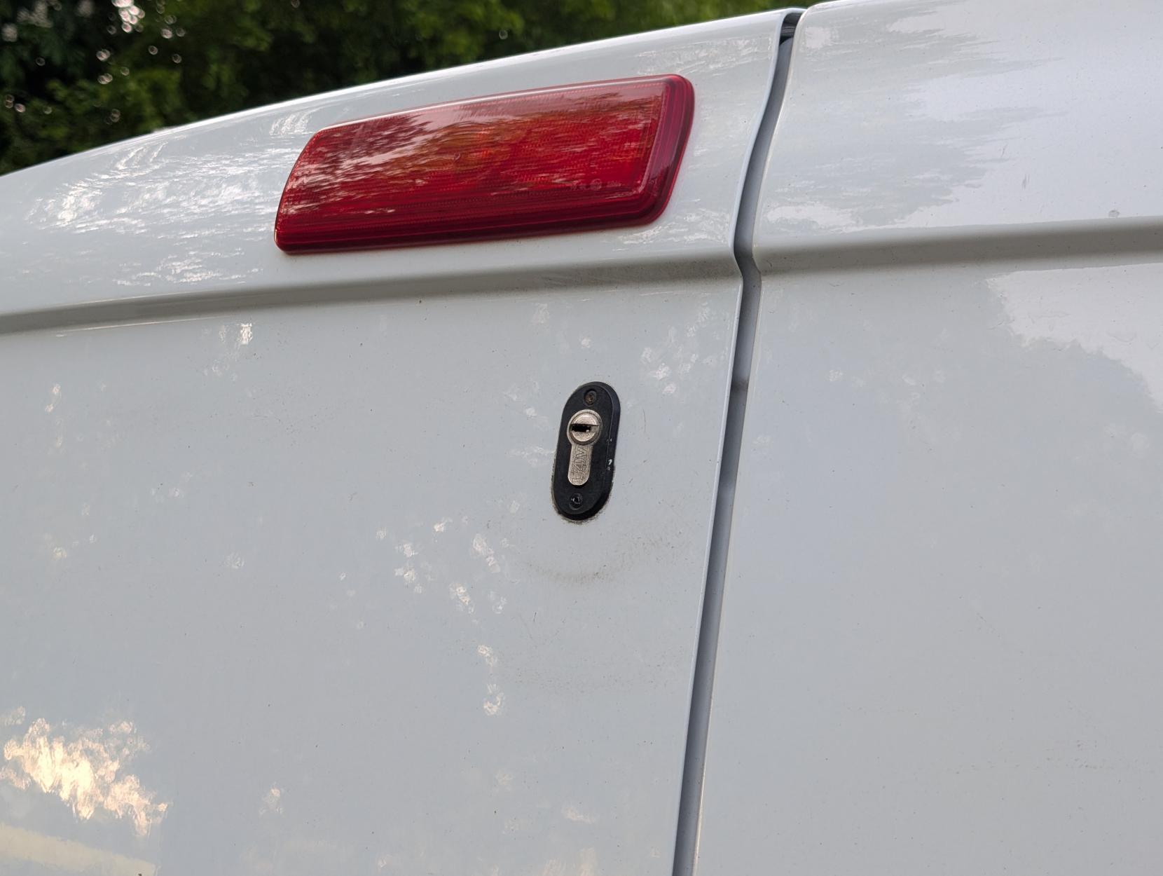 Renault Trafic 2.0 dCi Blue 28 Business+ Panel Van 5dr Diesel Manual SWB Euro 6 (s/s) (130 ps)