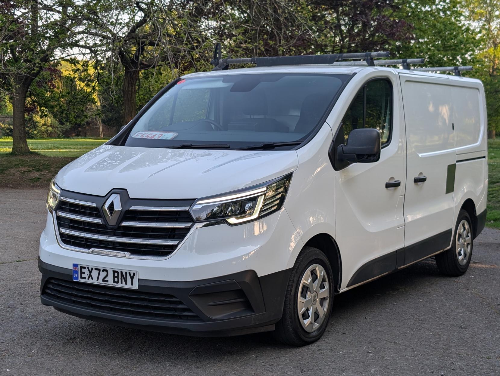 Renault Trafic 2.0 dCi Blue 28 Business+ Panel Van 5dr Diesel Manual SWB Euro 6 (s/s) (130 ps)