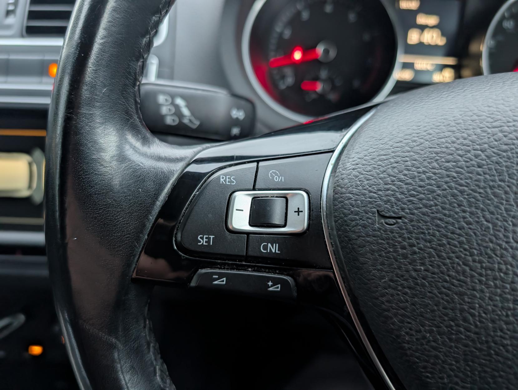 Volkswagen Polo 1.0 BlueMotion Tech Match Hatchback 3dr Petrol Manual Euro 6 (s/s) (60 ps)