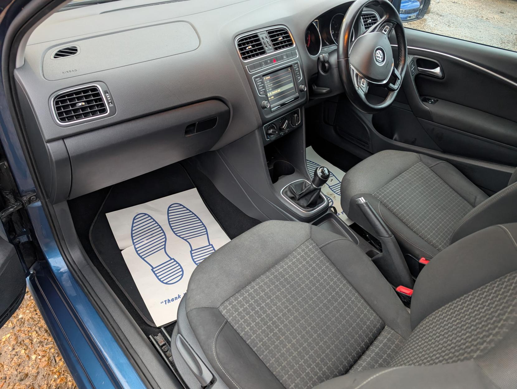 Volkswagen Polo 1.0 BlueMotion Tech Match Hatchback 3dr Petrol Manual Euro 6 (s/s) (60 ps)