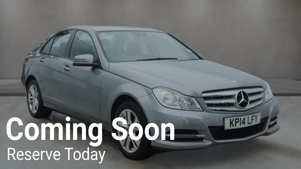 Mercedes-Benz C Class 2.1 C200 CDI Executive SE (Premium) Saloon 4dr Diesel G-Tronic+ Euro 5 (s/s) (136 ps)
