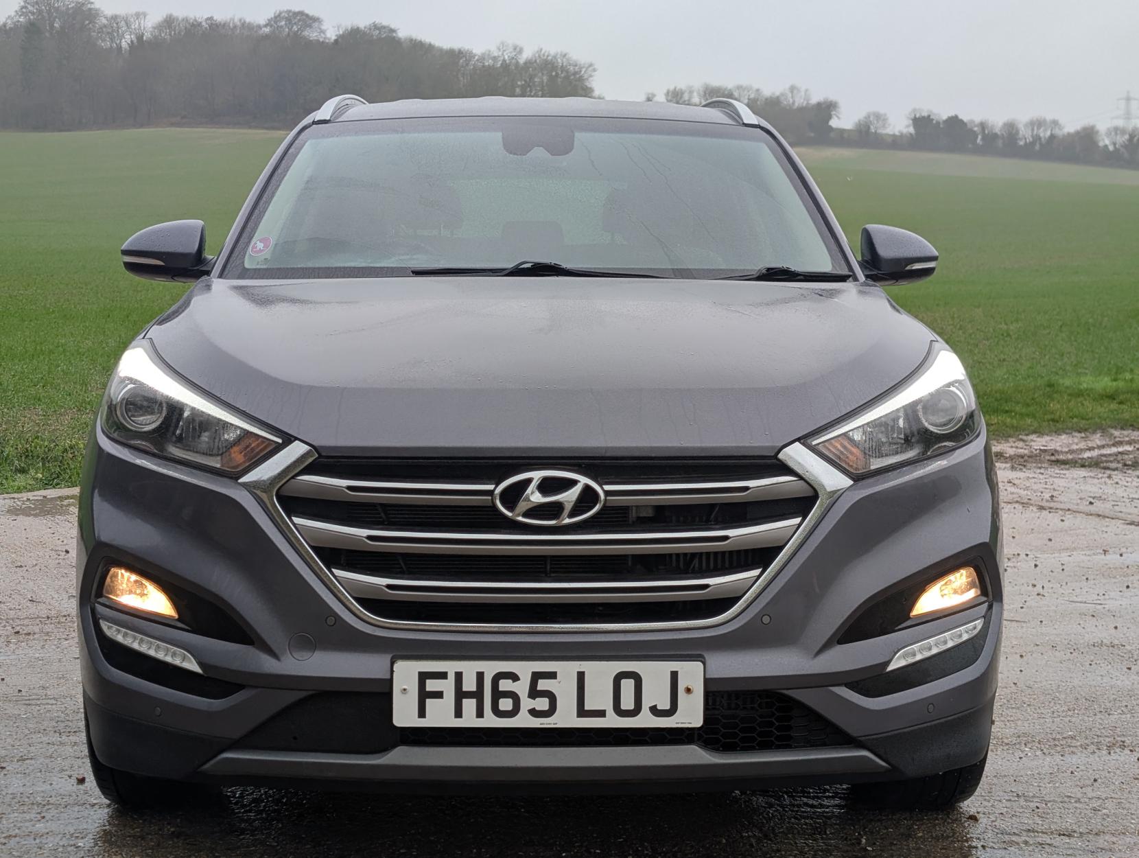 Hyundai TUCSON 2.0 CRDi Premium SUV 5dr Diesel Auto 4WD Euro 6 (185 ps)