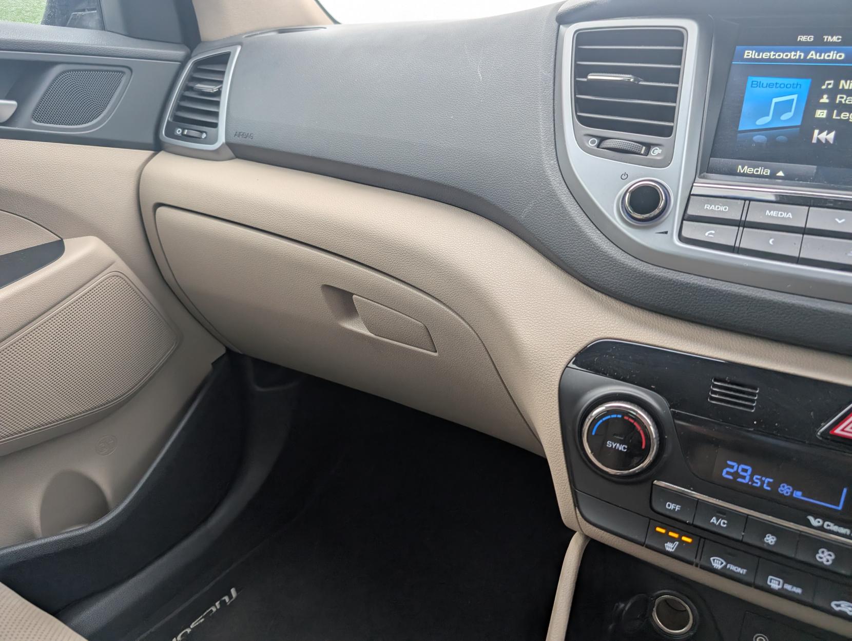 Hyundai TUCSON 2.0 CRDi Premium SUV 5dr Diesel Auto 4WD Euro 6 (185 ps)