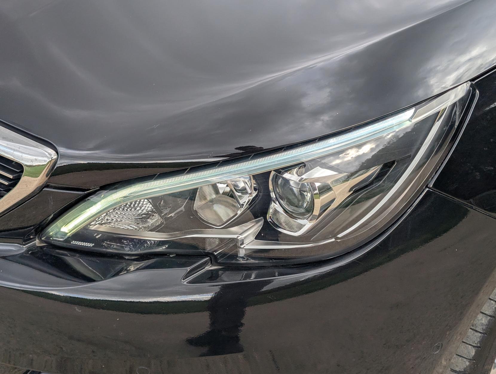 Peugeot 308 1.2 PureTech Tech Edition Hatchback 5dr Petrol Manual Euro 6 (s/s) (130 ps)