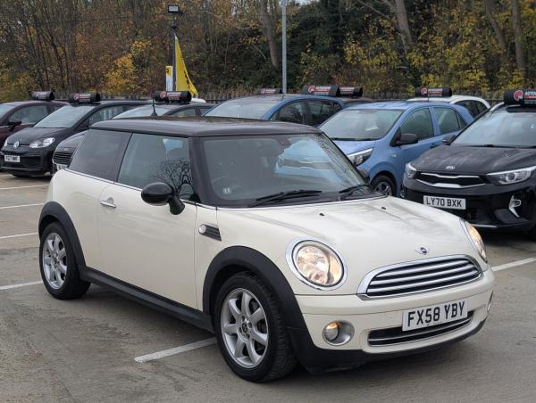 MINI Hatch 1.6 Cooper Hatchback 3dr Petrol Manual Euro 4 (120 ps)
