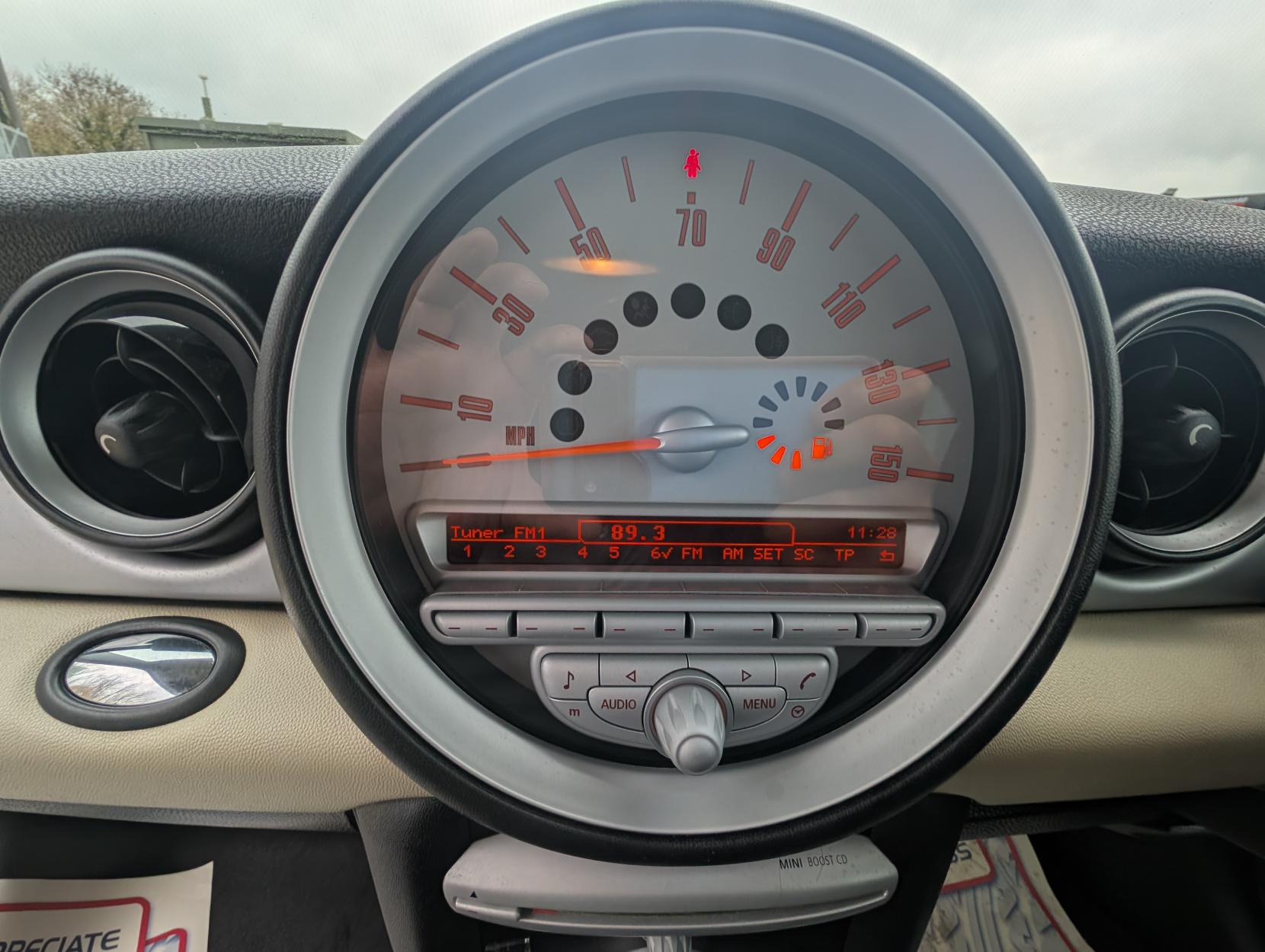 MINI Hatch 1.6 Cooper Hatchback 3dr Petrol Manual Euro 4 (120 ps)