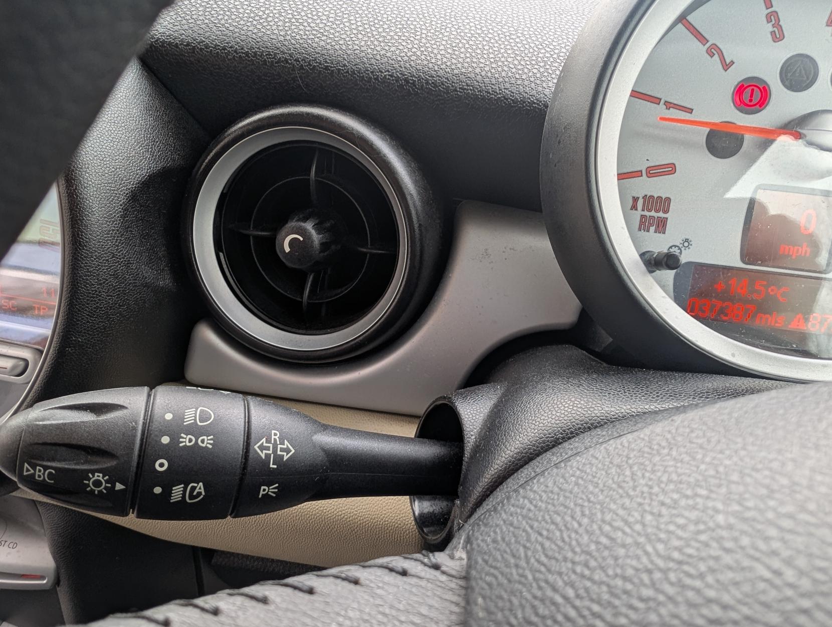 MINI Hatch 1.6 Cooper Hatchback 3dr Petrol Manual Euro 4 (120 ps)