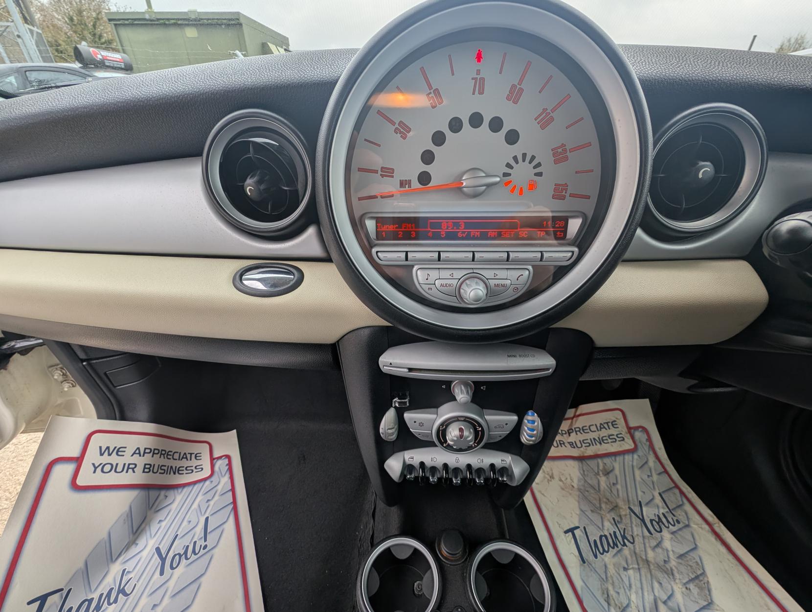 MINI Hatch 1.6 Cooper Hatchback 3dr Petrol Manual Euro 4 (120 ps)