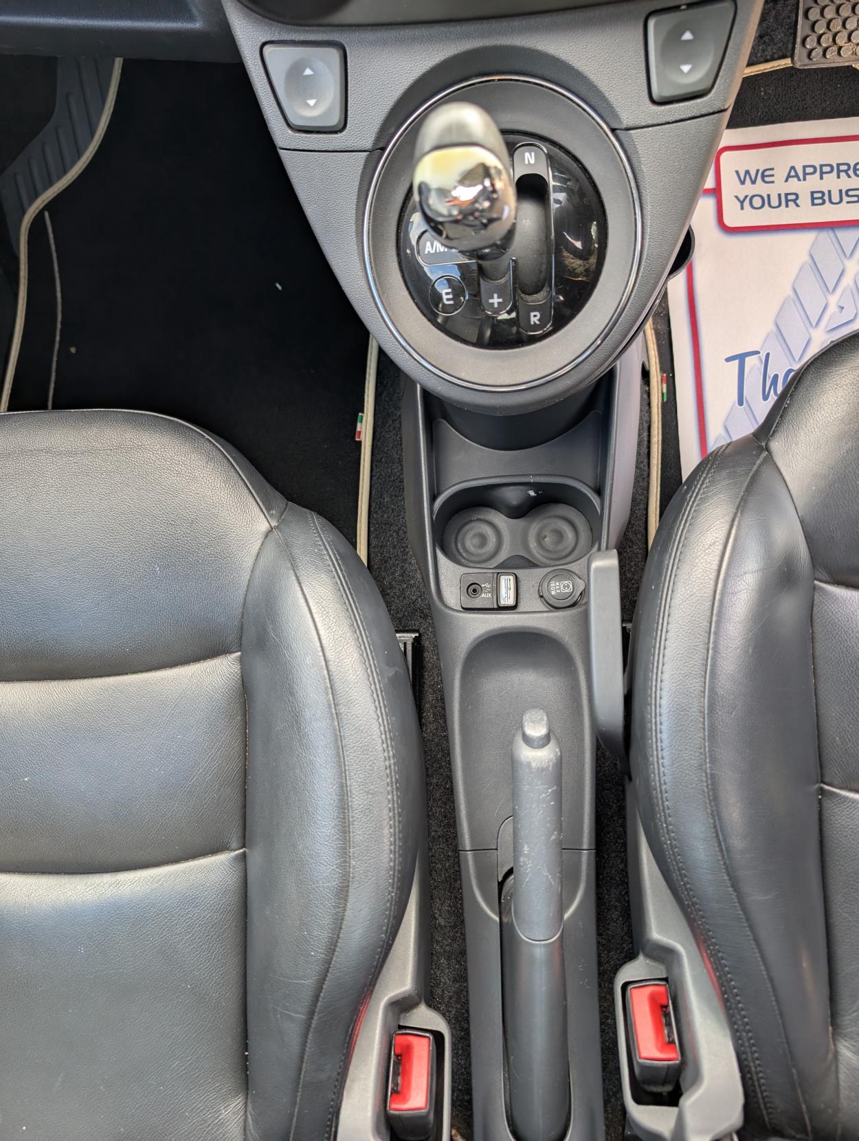 Fiat 500 1.2 Lounge Hatchback 3dr Petrol Dualogic Euro 4 (69 bhp)