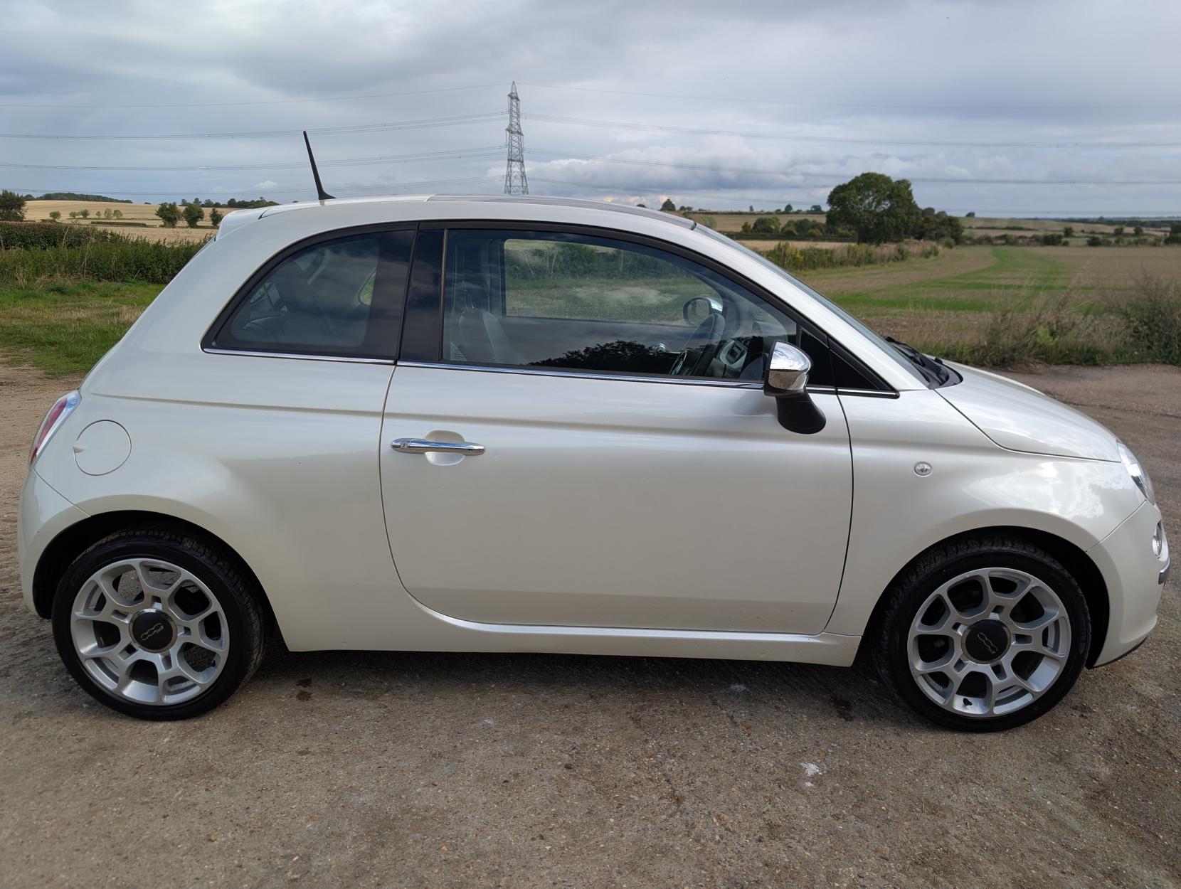 Fiat 500 1.2 Lounge Hatchback 3dr Petrol Dualogic Euro 4 (69 bhp)