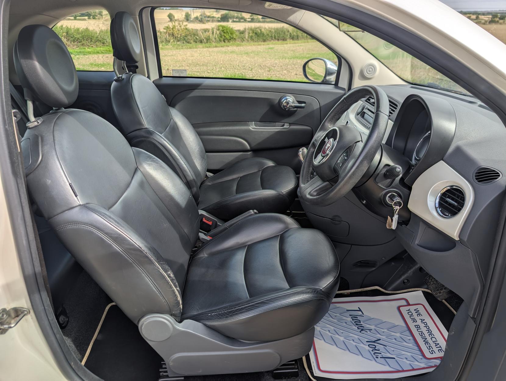 Fiat 500 1.2 Lounge Hatchback 3dr Petrol Dualogic Euro 4 (69 bhp)