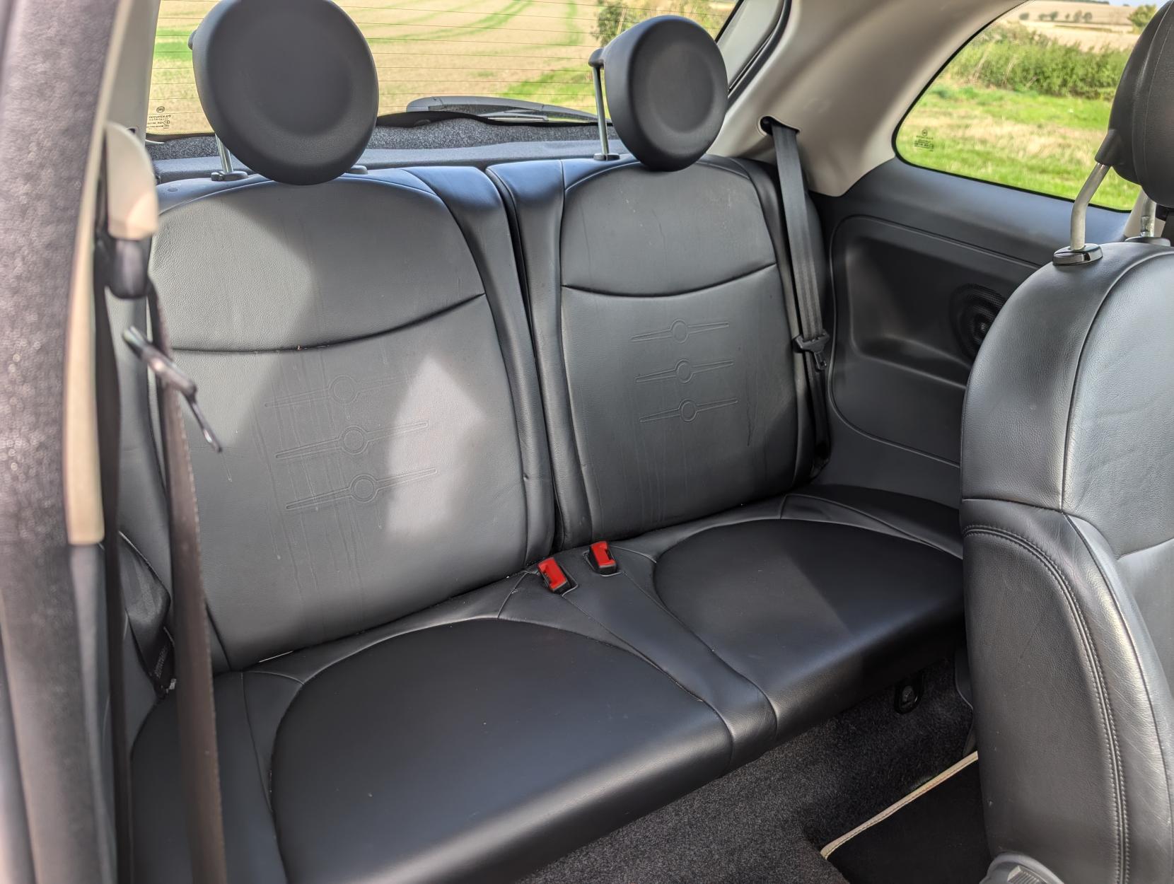 Fiat 500 1.2 Lounge Hatchback 3dr Petrol Dualogic Euro 4 (69 bhp)