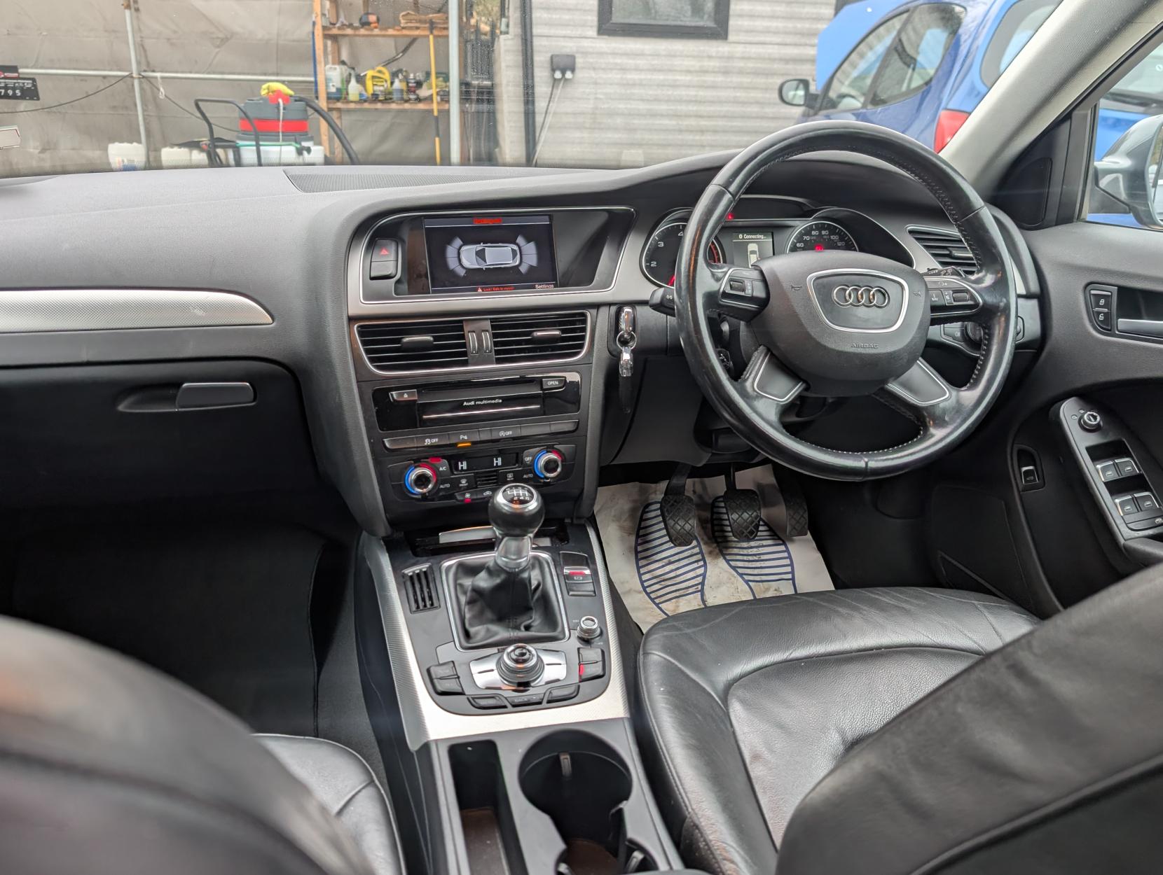 Audi A4 Avant 2.0 TDI ultra SE Technik Estate 5dr Diesel Manual Euro 6 (s/s) (163 ps)