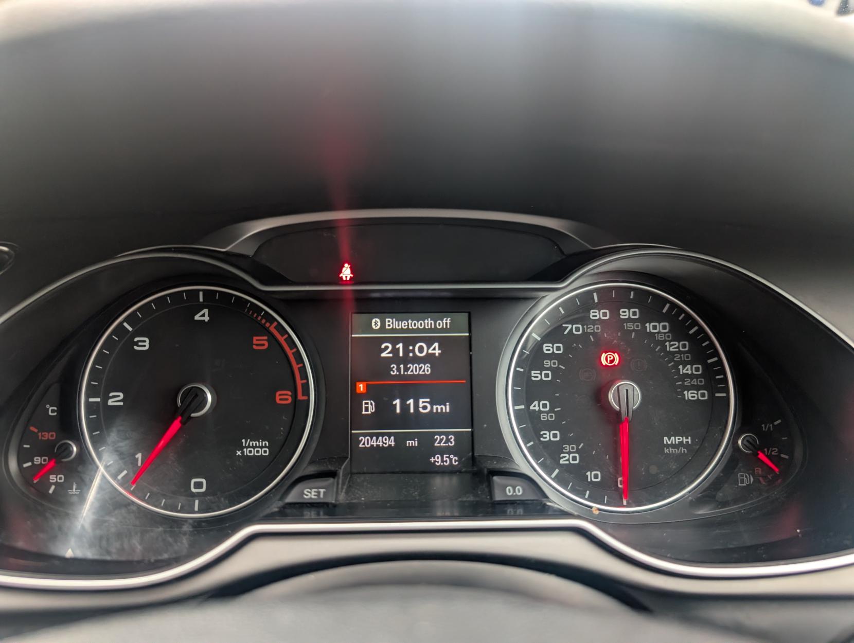 Audi A4 Avant 2.0 TDI ultra SE Technik Estate 5dr Diesel Manual Euro 6 (s/s) (163 ps)