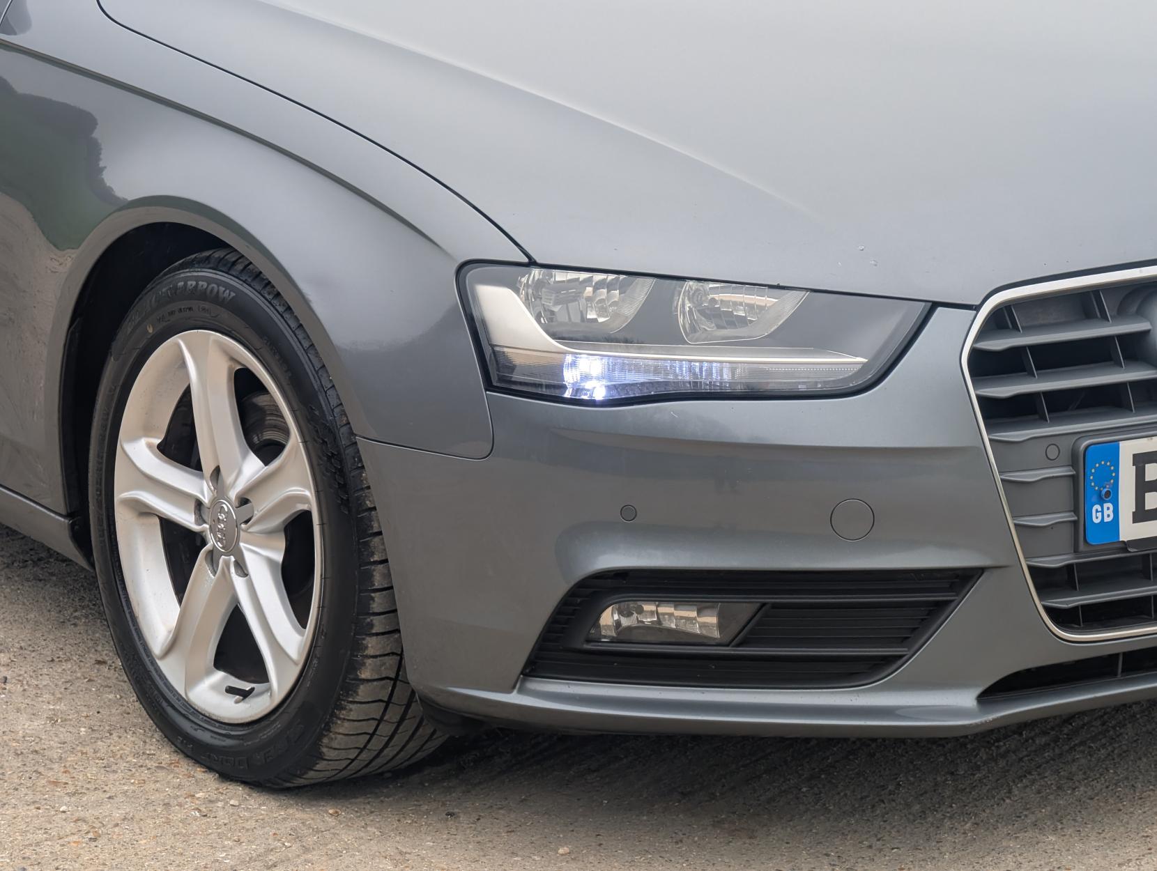 Audi A4 Avant 2.0 TDI ultra SE Technik Estate 5dr Diesel Manual Euro 6 (s/s) (163 ps)