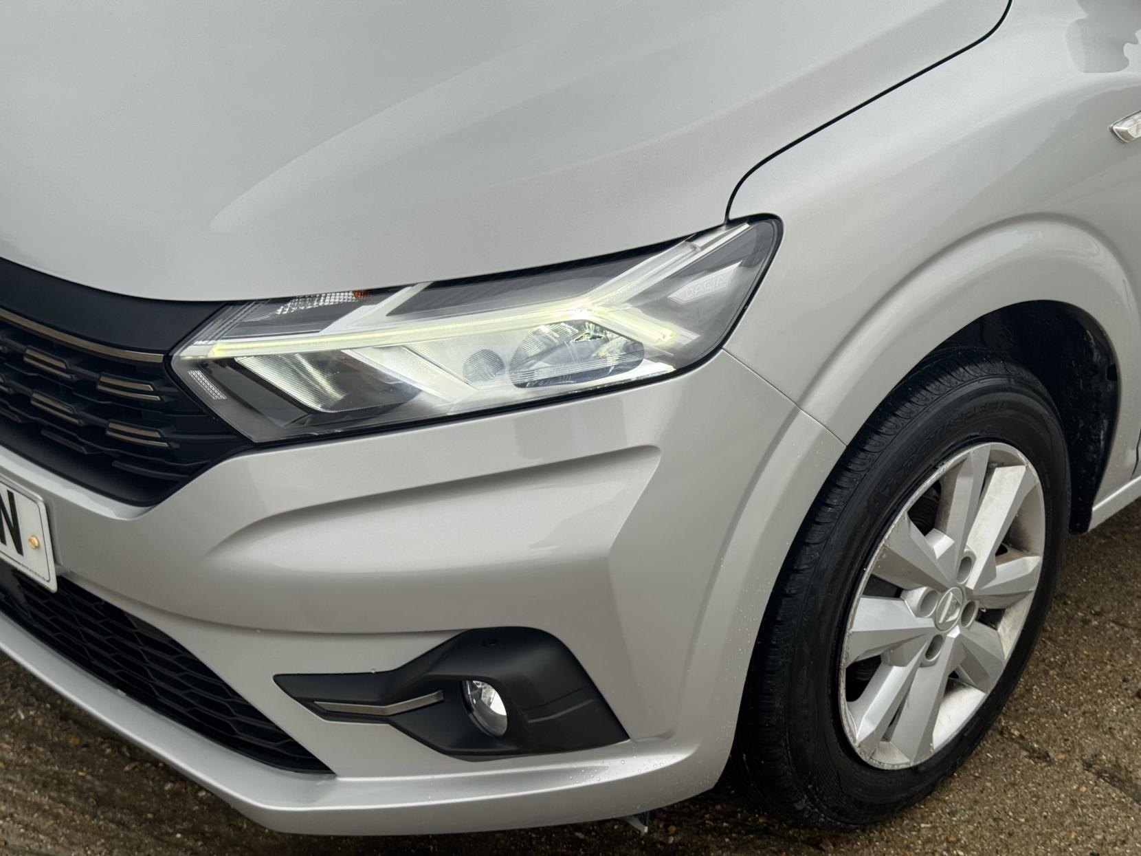 Dacia Sandero 1.0 TCe Comfort Hatchback 5dr Petrol Manual Euro 6 (s/s) (90 ps)