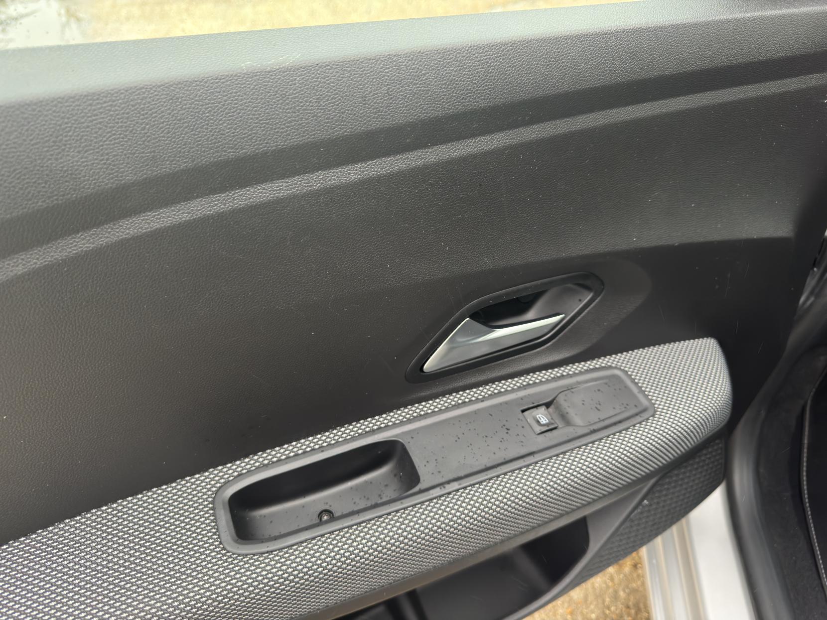 Dacia Sandero 1.0 TCe Comfort Hatchback 5dr Petrol Manual Euro 6 (s/s) (90 ps)