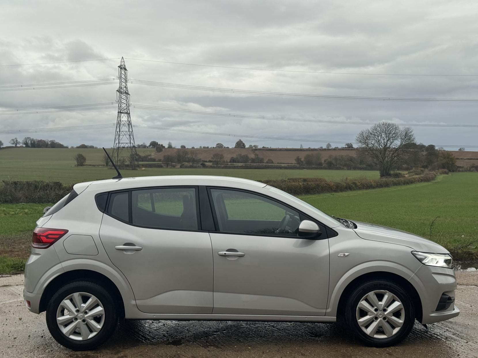 Dacia Sandero 1.0 TCe Comfort Hatchback 5dr Petrol Manual Euro 6 (s/s) (90 ps)