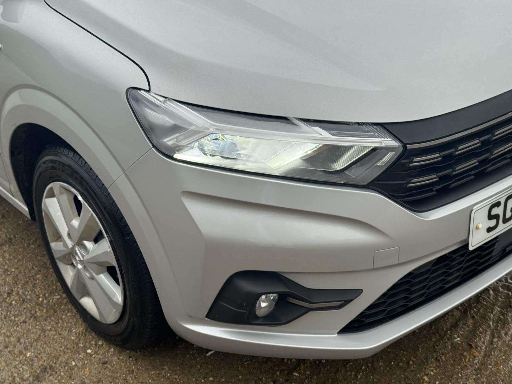 Dacia Sandero 1.0 TCe Comfort Hatchback 5dr Petrol Manual Euro 6 (s/s) (90 ps)