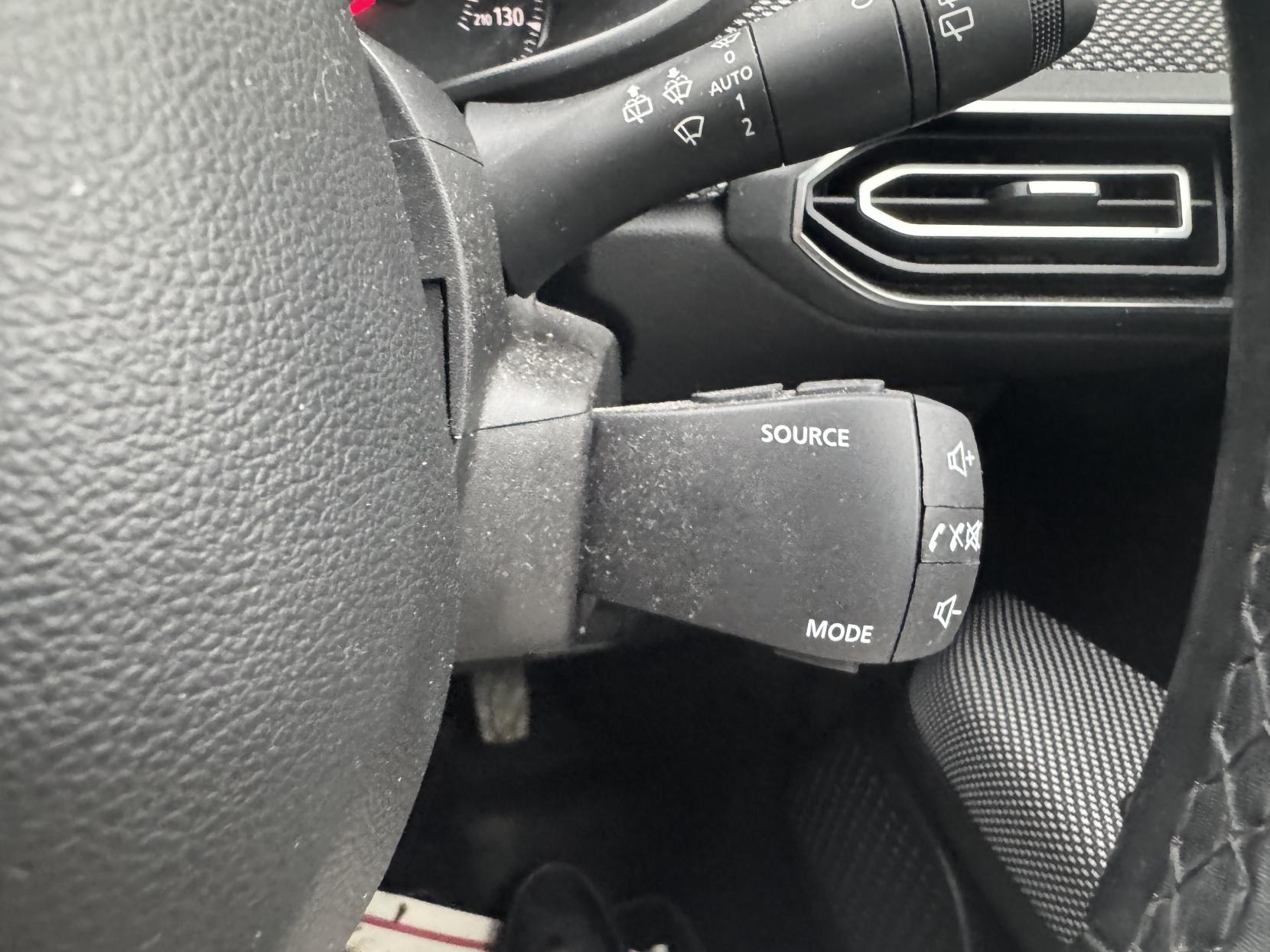 Dacia Sandero 1.0 TCe Comfort Hatchback 5dr Petrol Manual Euro 6 (s/s) (90 ps)