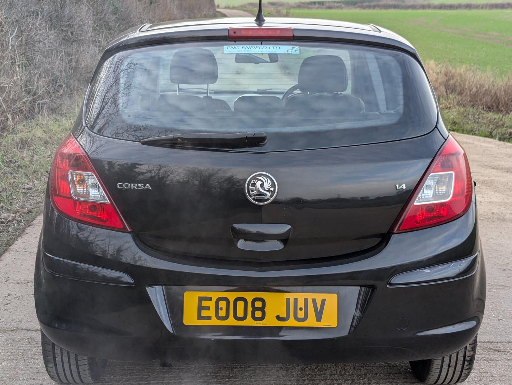 Vauxhall Corsa 1.4i 16v Design Hatchback 5dr Petrol Automatic (a/c) (166 g/km, 89 bhp)