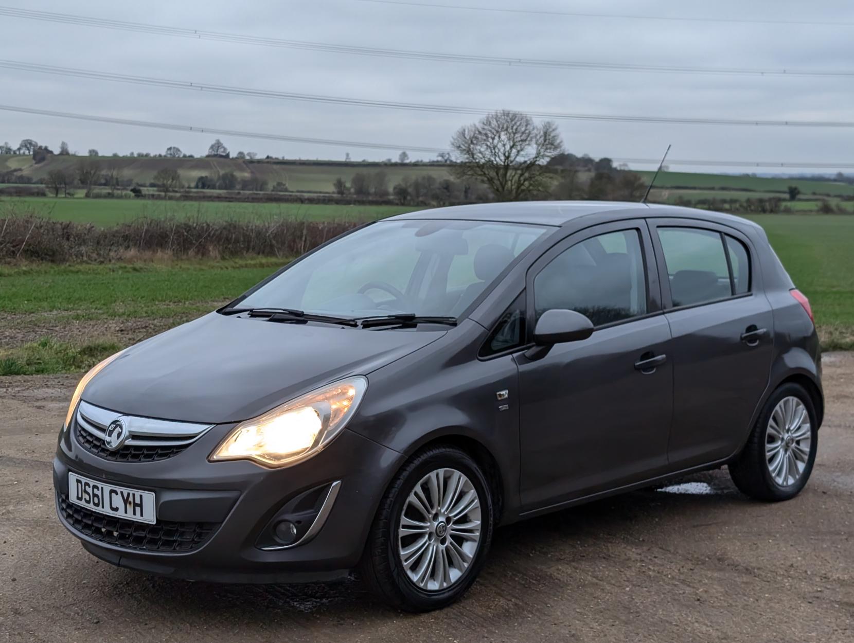 Vauxhall Corsa 1.4 16V SE Hatchback 5dr Petrol Manual Wide Ratio Euro 5 (100 ps)