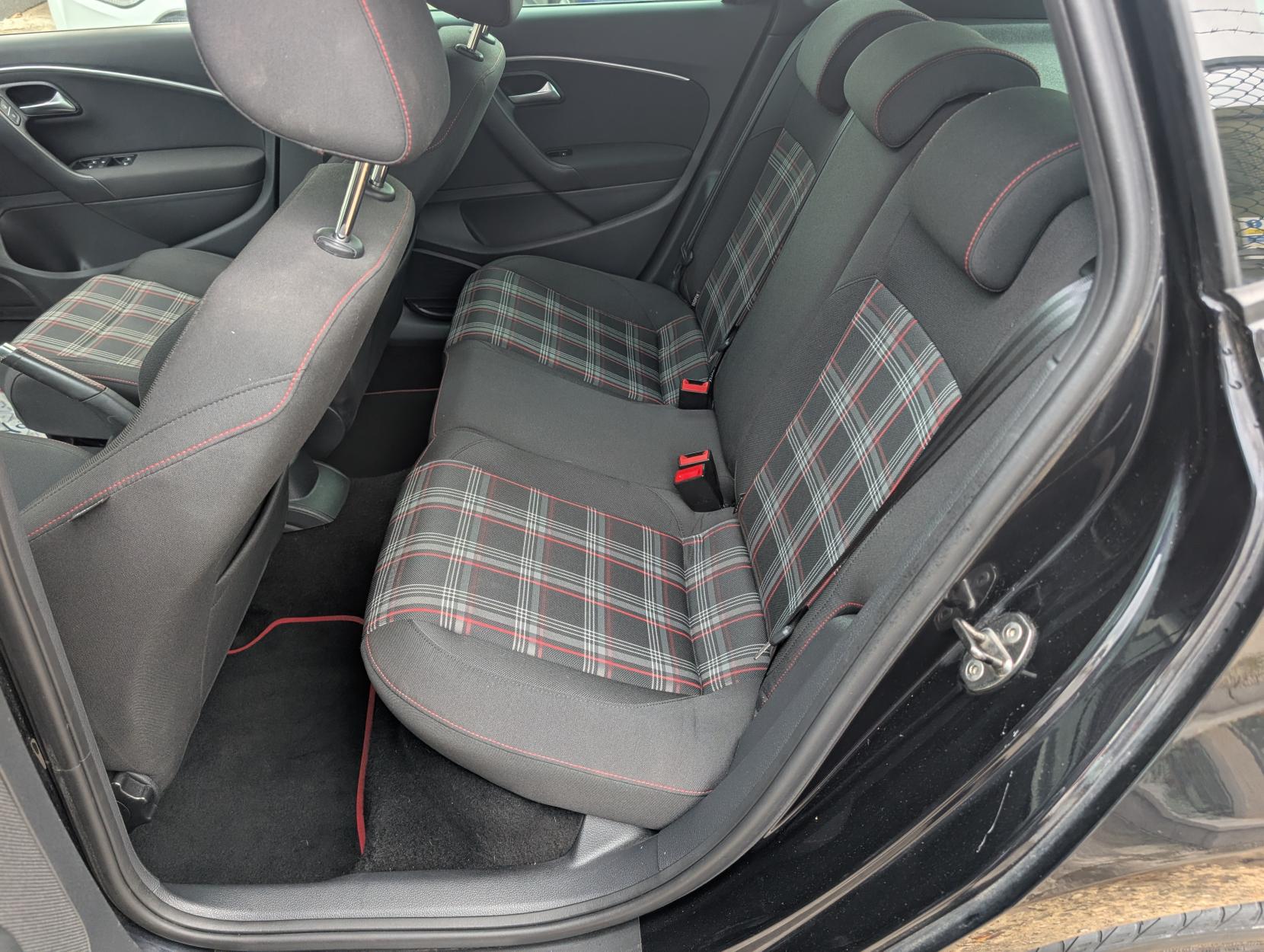 Volkswagen Polo 1.8 TSI BlueMotion Tech GTI Hatchback 5dr Petrol DSG Euro 6 (s/s) (192 ps)