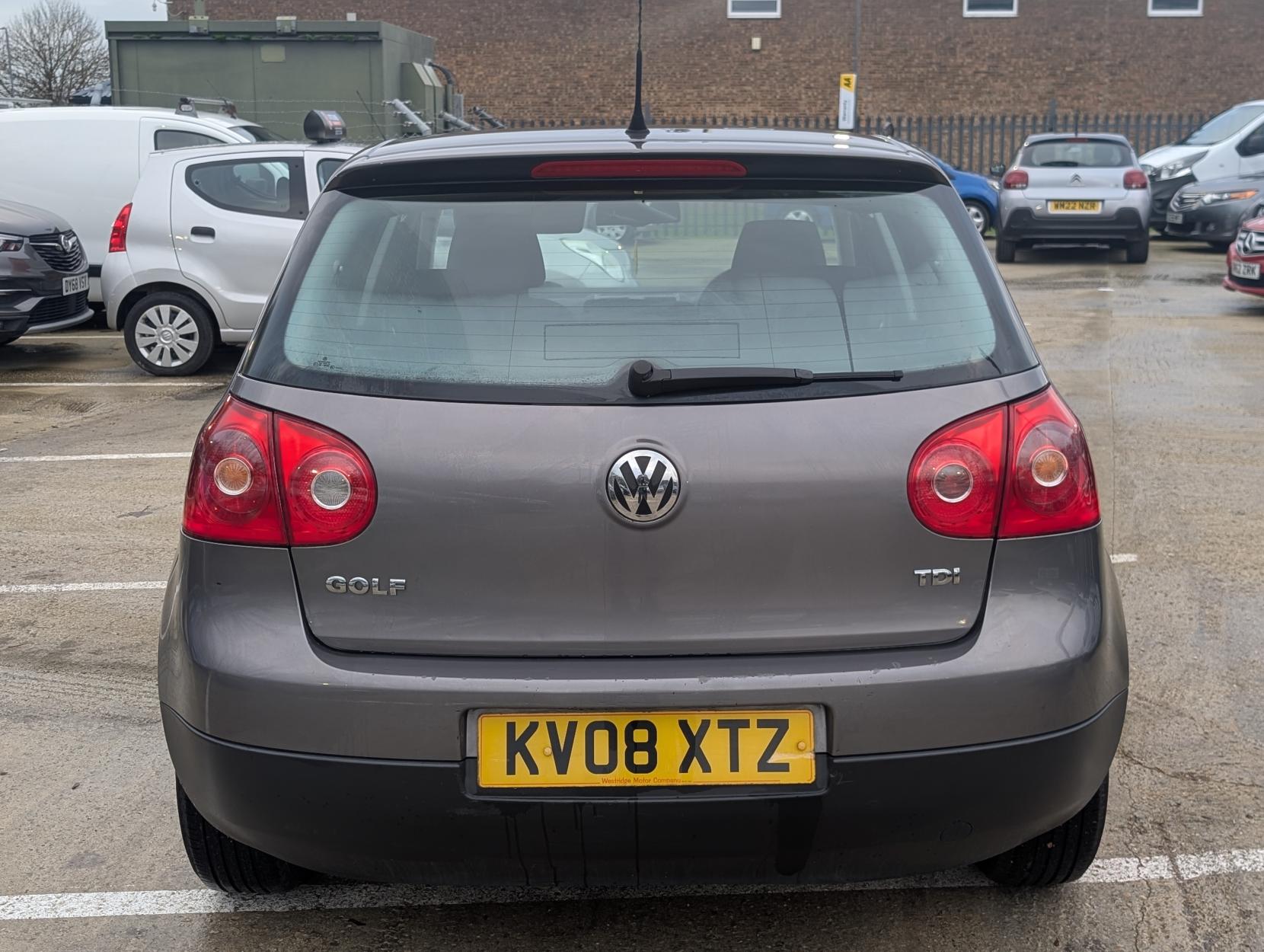 Volkswagen Golf 1.9 TDI Match Hatchback 5dr Diesel DSG (153 g/km, 103 bhp)