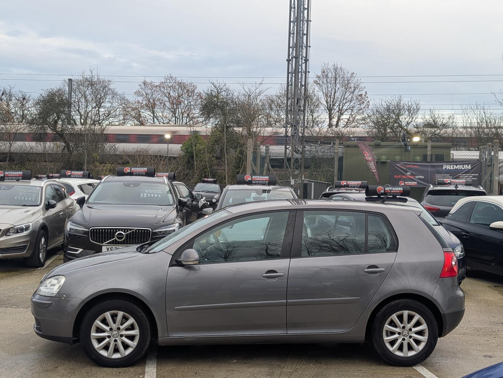 Volkswagen Golf 1.9 TDI Match Hatchback 5dr Diesel DSG (153 g/km, 103 bhp)