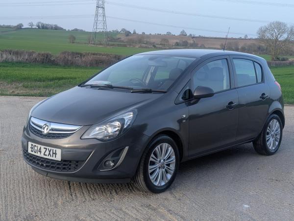 Vauxhall Corsa 1.4 16V SE Hatchback 5dr Petrol Manual Wide Ratio Euro 5 (100 ps)