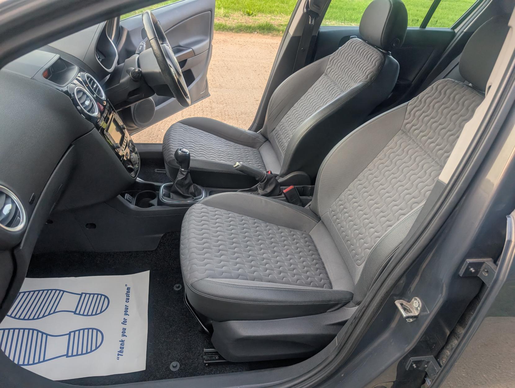 Vauxhall Corsa 1.4 16V SE Hatchback 5dr Petrol Manual Wide Ratio Euro 5 (100 ps)