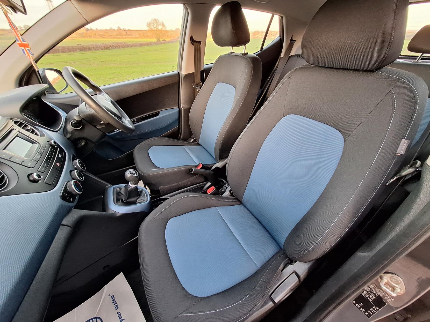 Hyundai i10 1.2 SE Hatchback 5dr Petrol Manual Euro 5 (87 ps)