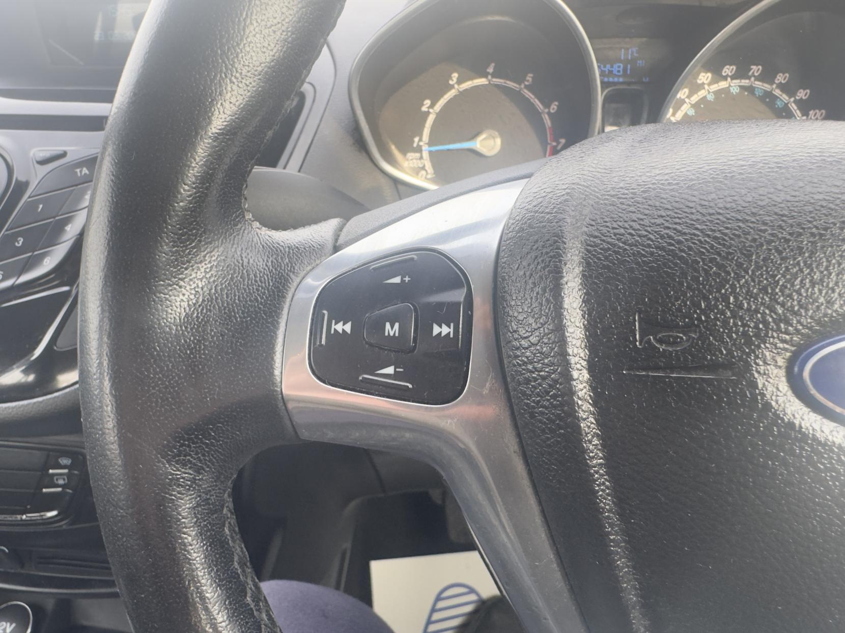 Ford B-Max 1.4 Zetec MPV 5dr Petrol Manual Euro 5 (90 ps)