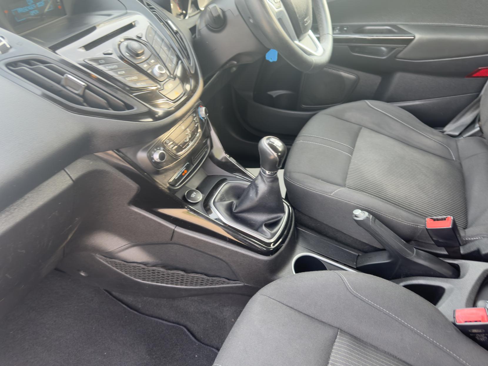 Ford B-Max 1.4 Zetec MPV 5dr Petrol Manual Euro 5 (90 ps)