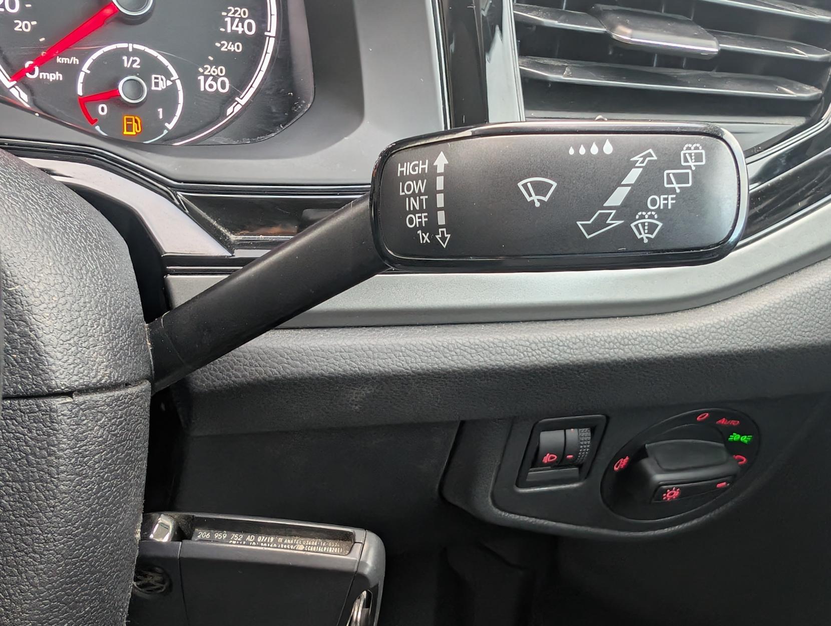 Volkswagen Polo 1.0 EVO SE Hatchback 5dr Petrol Manual Euro 6 (s/s) (65 ps)