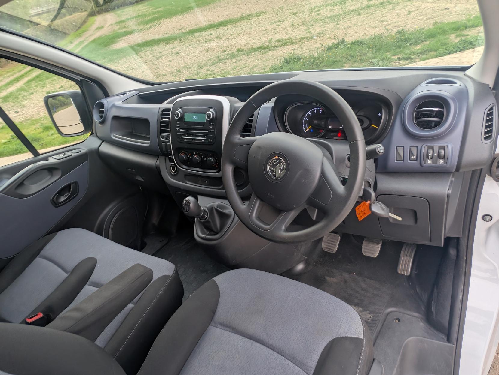 Vauxhall Vivaro 1.6 CDTi 2900 ecoFLEX Panel Van 5dr Diesel Manual L1 H1 Euro 5 (s/s) (90 ps)