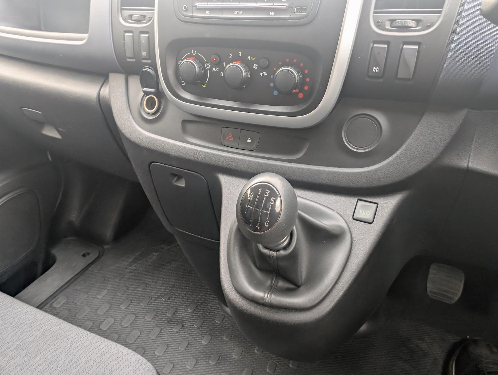 Vauxhall Vivaro 1.6 CDTi 2900 ecoFLEX Panel Van 5dr Diesel Manual L1 H1 Euro 5 (s/s) (90 ps)