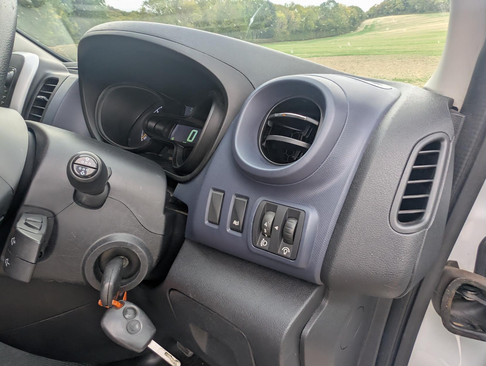 Vauxhall Vivaro 1.6 CDTi 2900 ecoFLEX Panel Van 5dr Diesel Manual L1 H1 Euro 5 (s/s) (90 ps)
