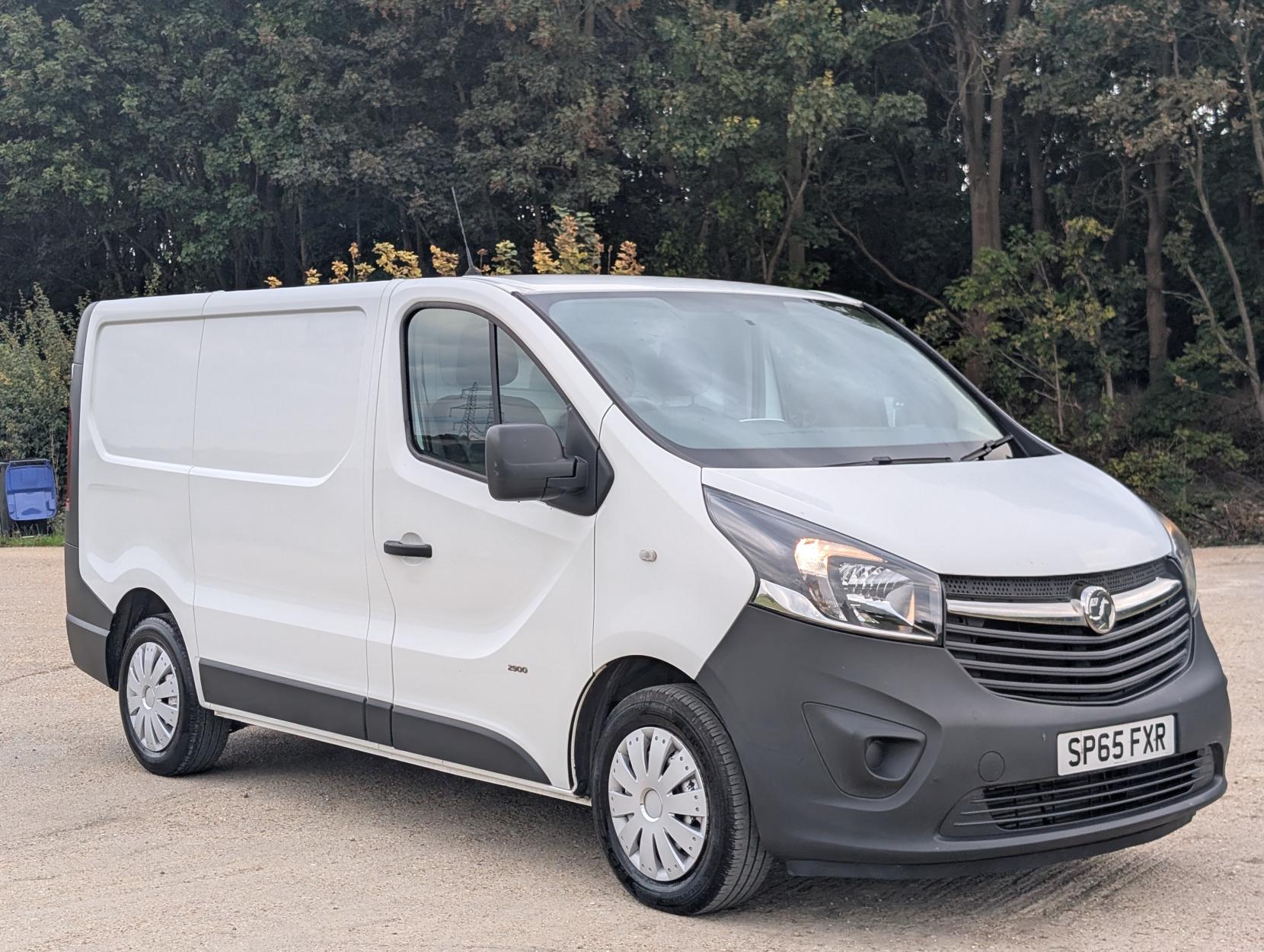 Vauxhall Vivaro 1.6 CDTi 2900 ecoFLEX Panel Van 5dr Diesel Manual L1 H1 Euro 5 (s/s) (90 ps)