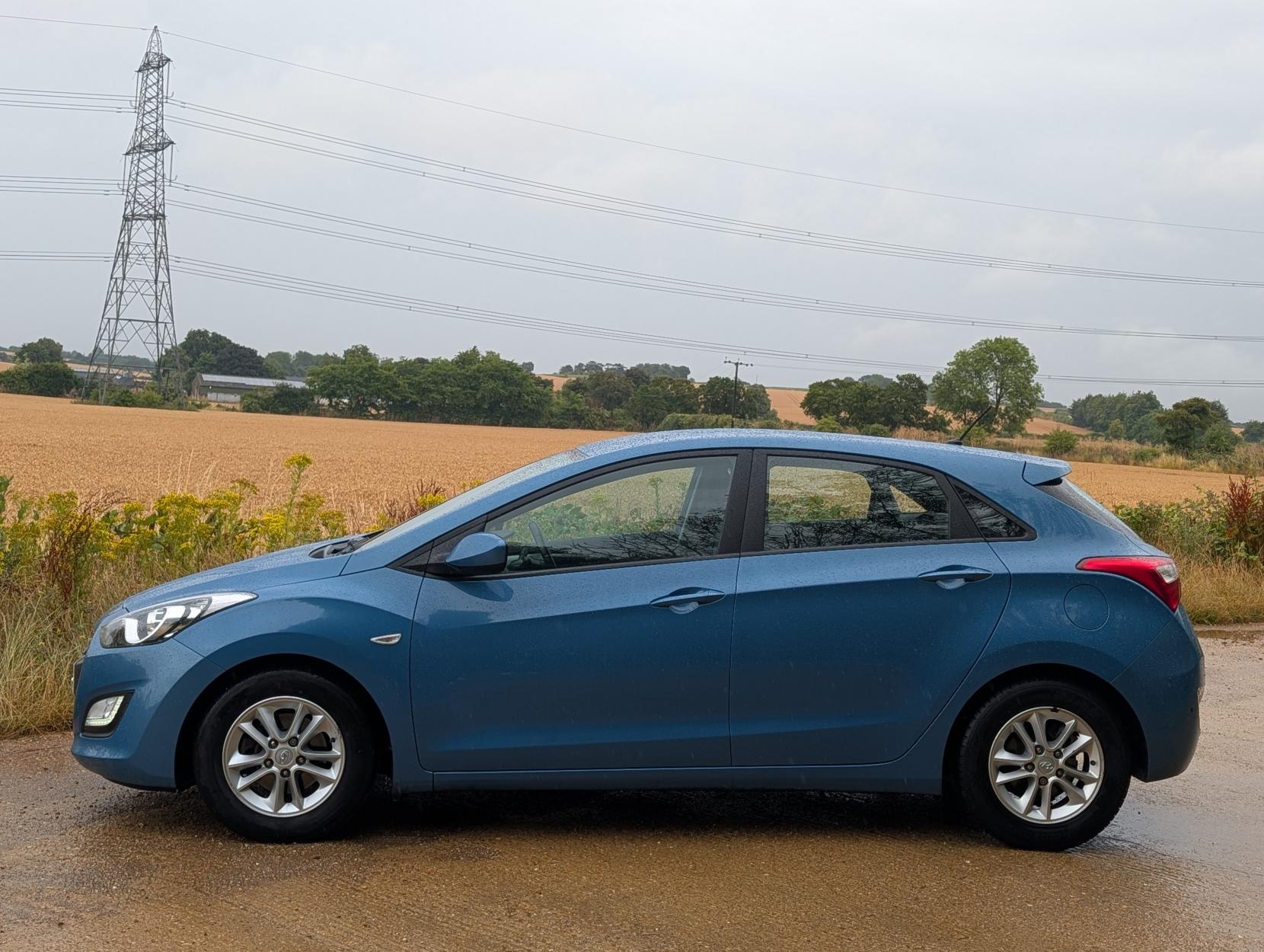 Hyundai i30 1.4 Active Hatchback 5dr Petrol Manual Euro 5 (100 ps)